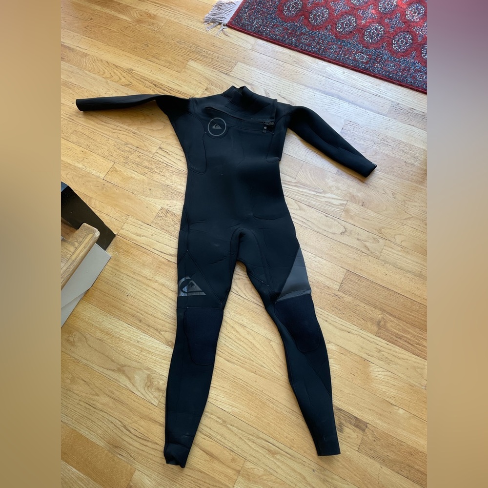Quiksilver Medium Wetsuit 4:3